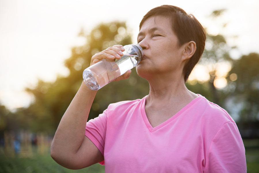 What water should the elderly drink?